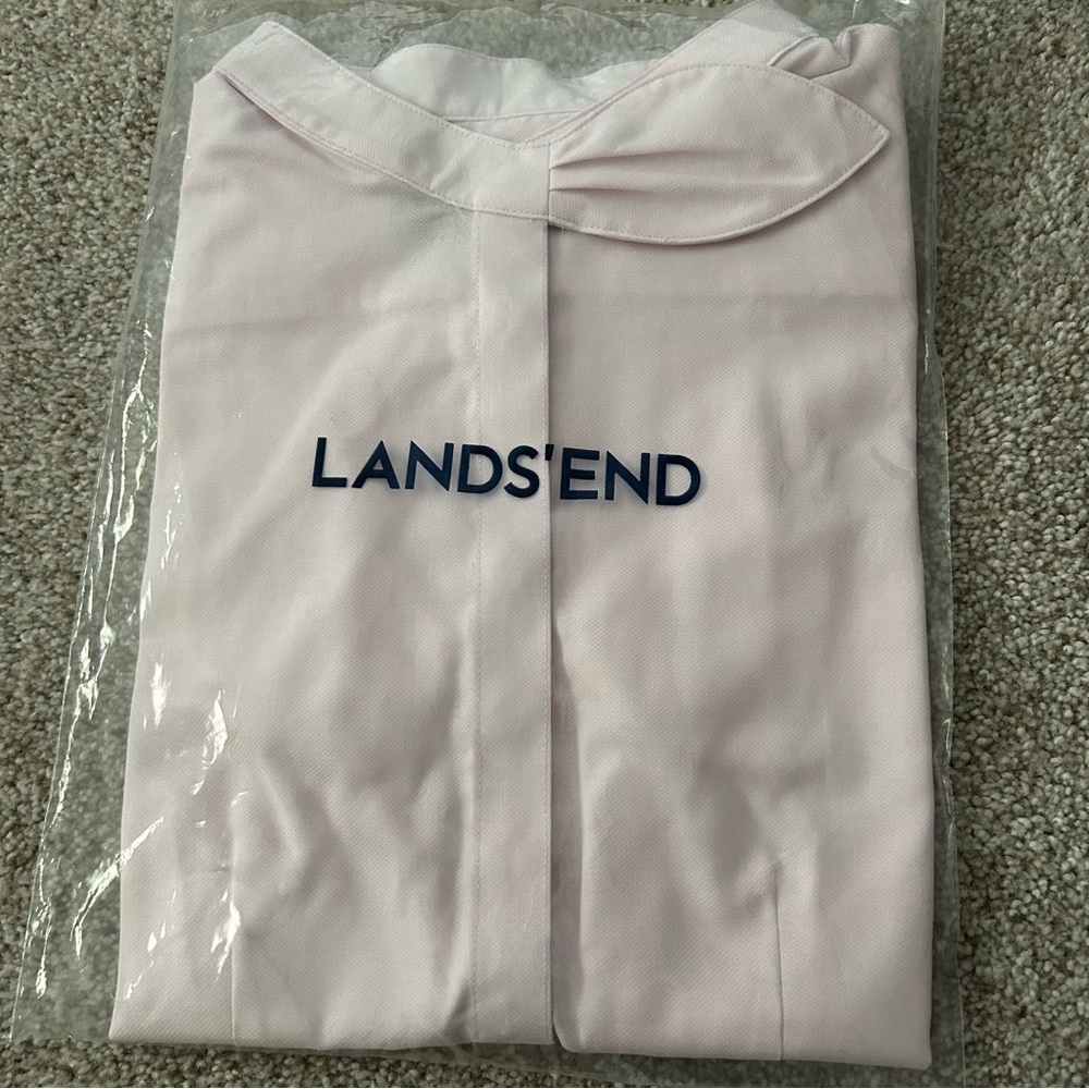 Delta Airlines Uniform Lands' End Short Sleeve Light Pink Blouse